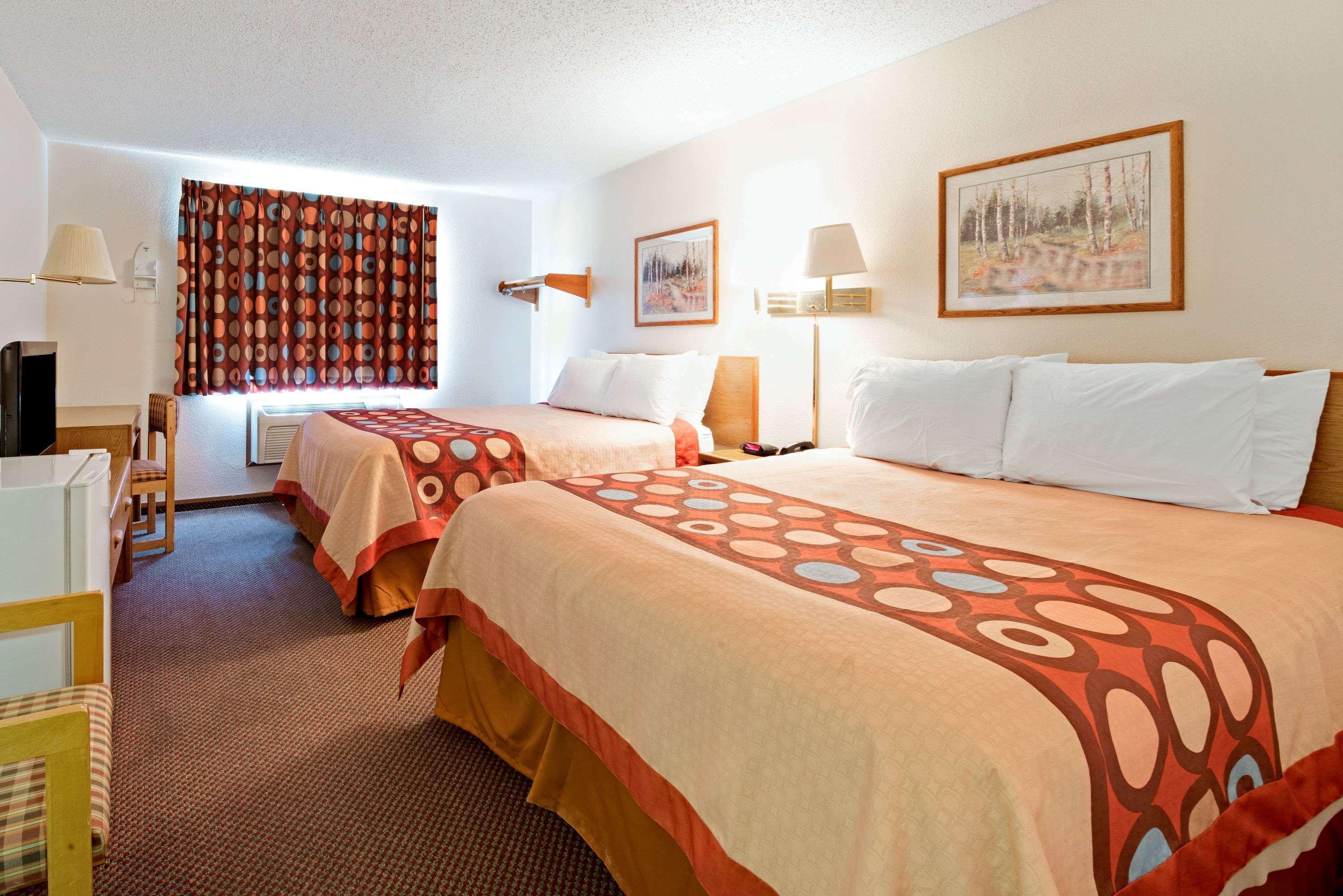 Super 8 By Wyndham Plano/Dallas Area Exteriör bild