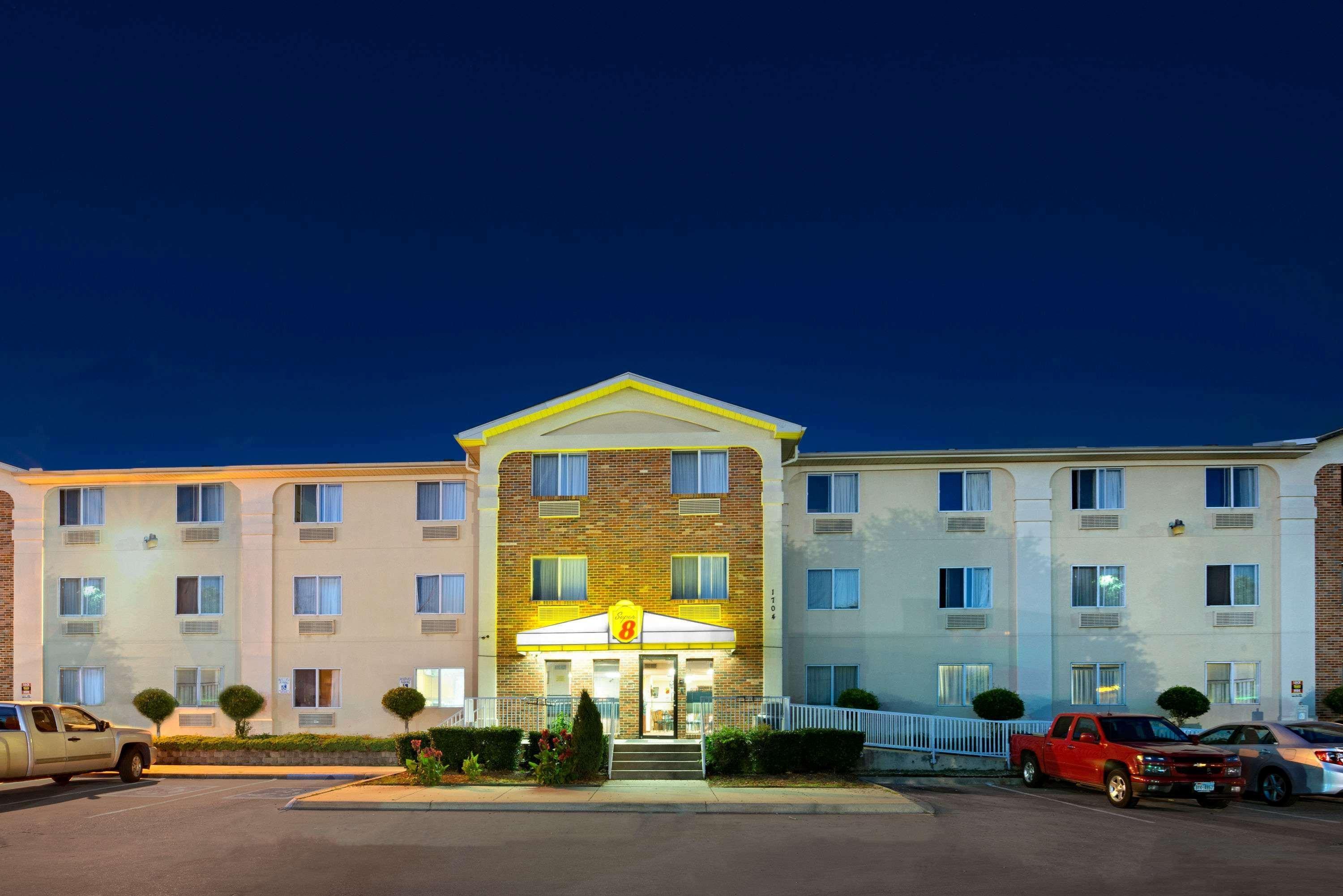 Super 8 By Wyndham Plano/Dallas Area Exteriör bild